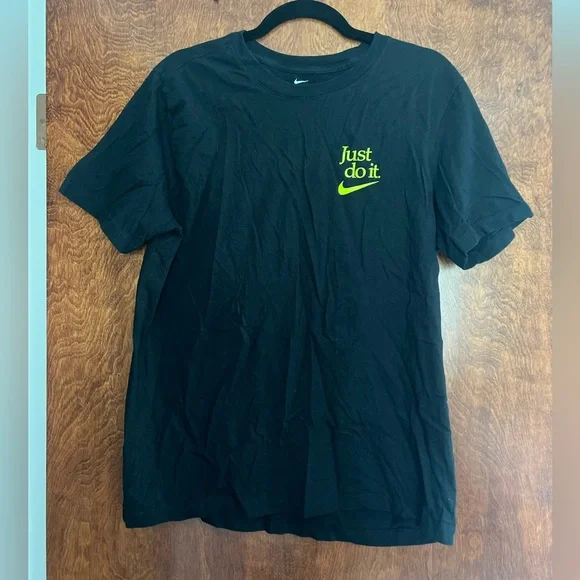 Nike Men's Black Tee with Vibrant Yellow Logo - Picture 1 of 4